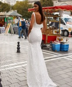 Alamour Made-To-Order Bridal Gowns Alev Gown