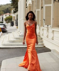 Alamour Made-To-Order Diya - Orange 6 Alamour Made-To-Order Diya - Orange