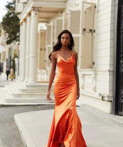 Alamour Made-To-Order Diya - Orange