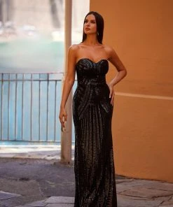 Alamour Made-To-Order NEW ARRIVALS Saemira - Black