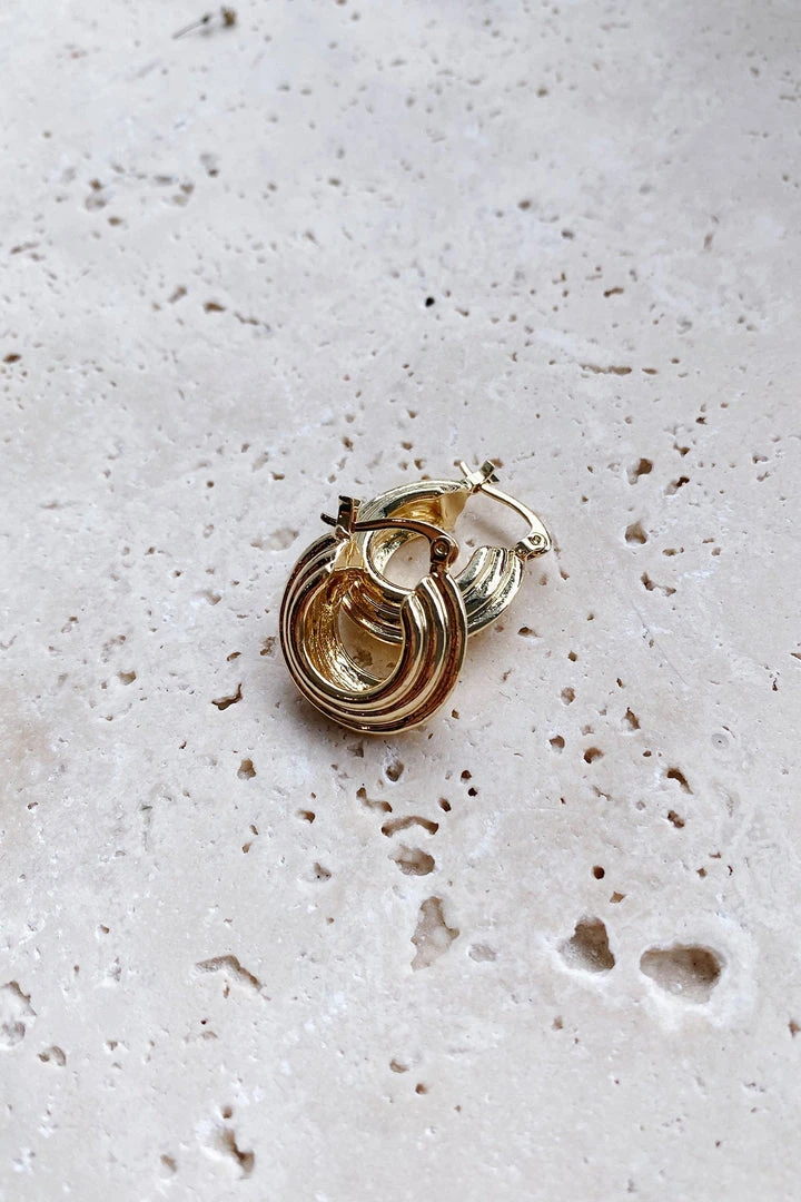 Alamour The Label Nalani Textured Hoop Earrings 4 Alamour The Label Nalani Textured Hoop Earrings