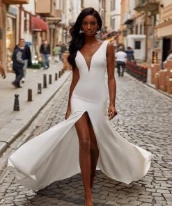 Alamour Made-To-Order Sevyn Gown
