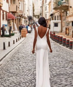 Alamour Made-To-Order Sevyn Gown