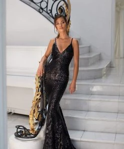 Alamour The Label Varina - Black Fitted Gowns