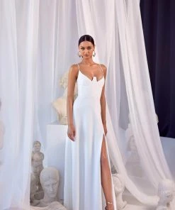 Alamour The Label Alma - White A-Line Gowns