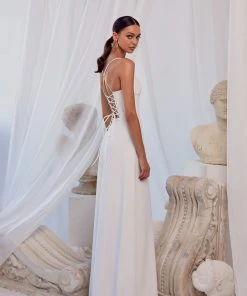 Alamour The Label Alma - White A-Line Gowns