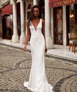 Alamour Made-To-Order PROM & FORMAL Meghan - White