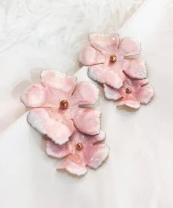 Alamour The Label Stella Baby Pink Flower Studs