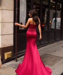 Alamour The Label PROM & FORMAL Mabelle - Deep Red