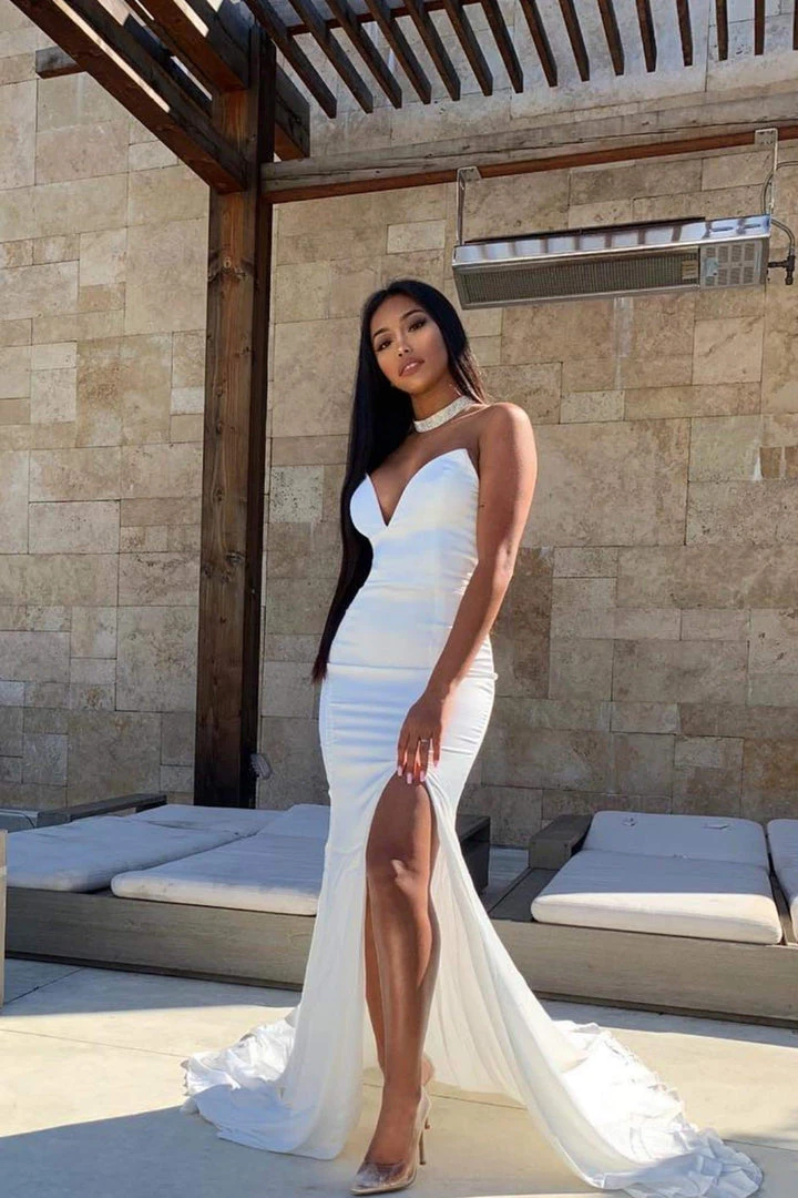 Alamour The Label Mabelle - White Fitted Gowns 1 Alamour The Label Mabelle - White Fitted Gowns