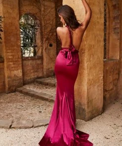 Alamour The Label Lena - Plum Fitted Gowns