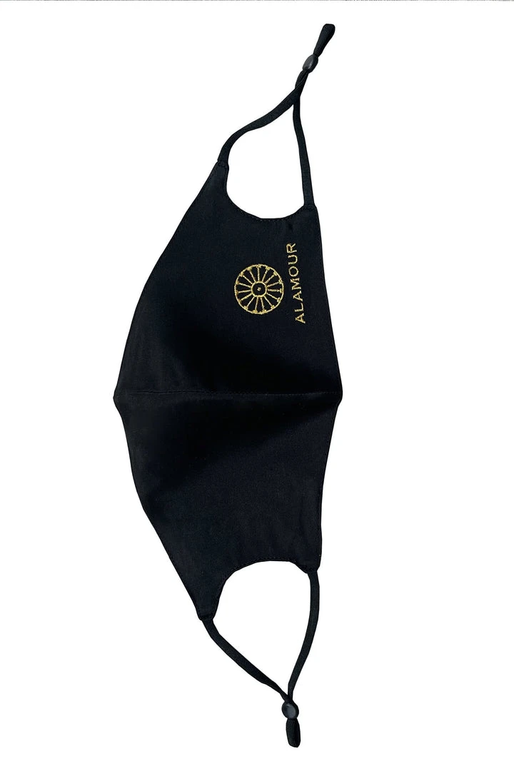 Alamour The Label Silk Face Mask - Black 4 Alamour The Label Silk Face Mask - Black